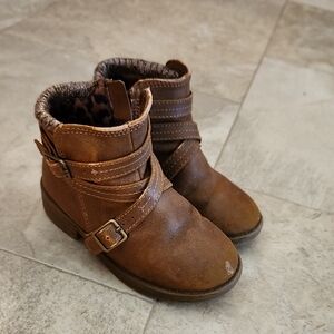 Brown Faux Fur Lined Ankle Boots